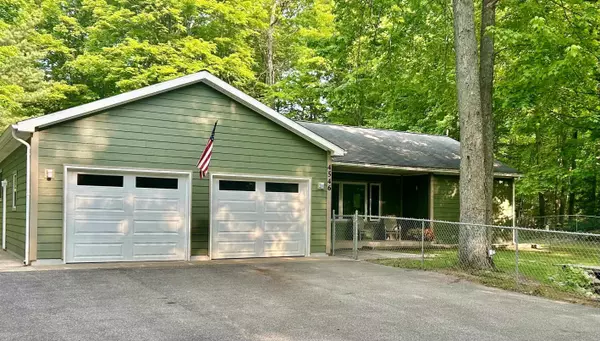 Traverse City, MI 49686,4546 Prouty Road