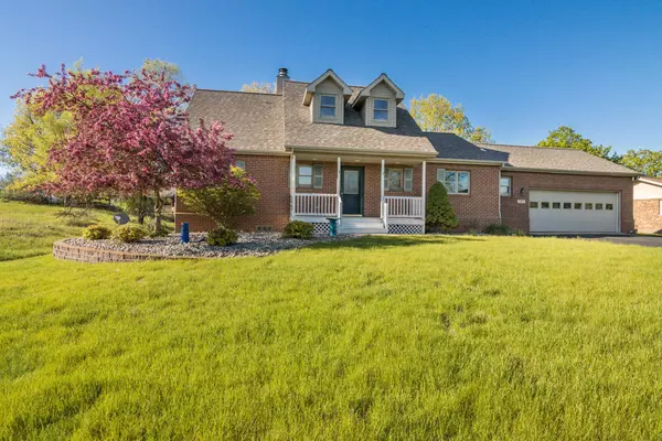 3207 Kirkridge Drive, Williamsburg, MI 49690