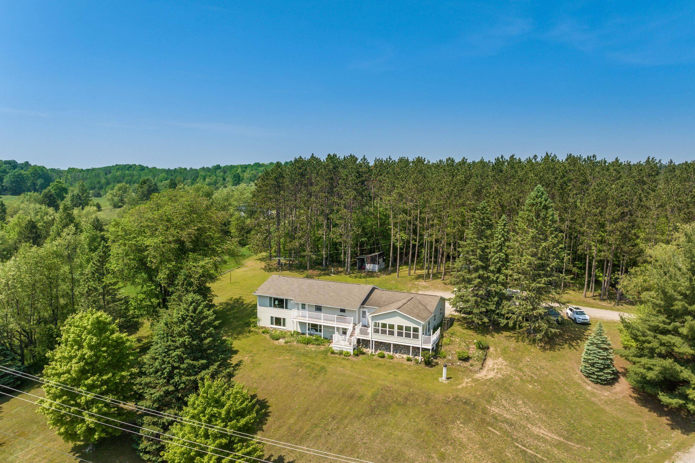 Alden, MI 49612,3218 Plum Valley Road NW