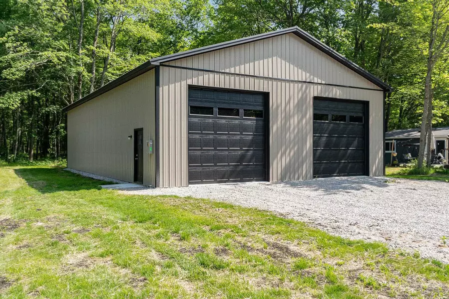 5779 E Twining Road, Au Gres, MI 48703
