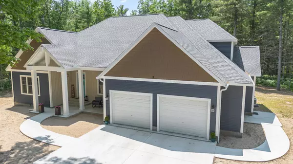 1379 Kunze Road, East Tawas, MI 48730