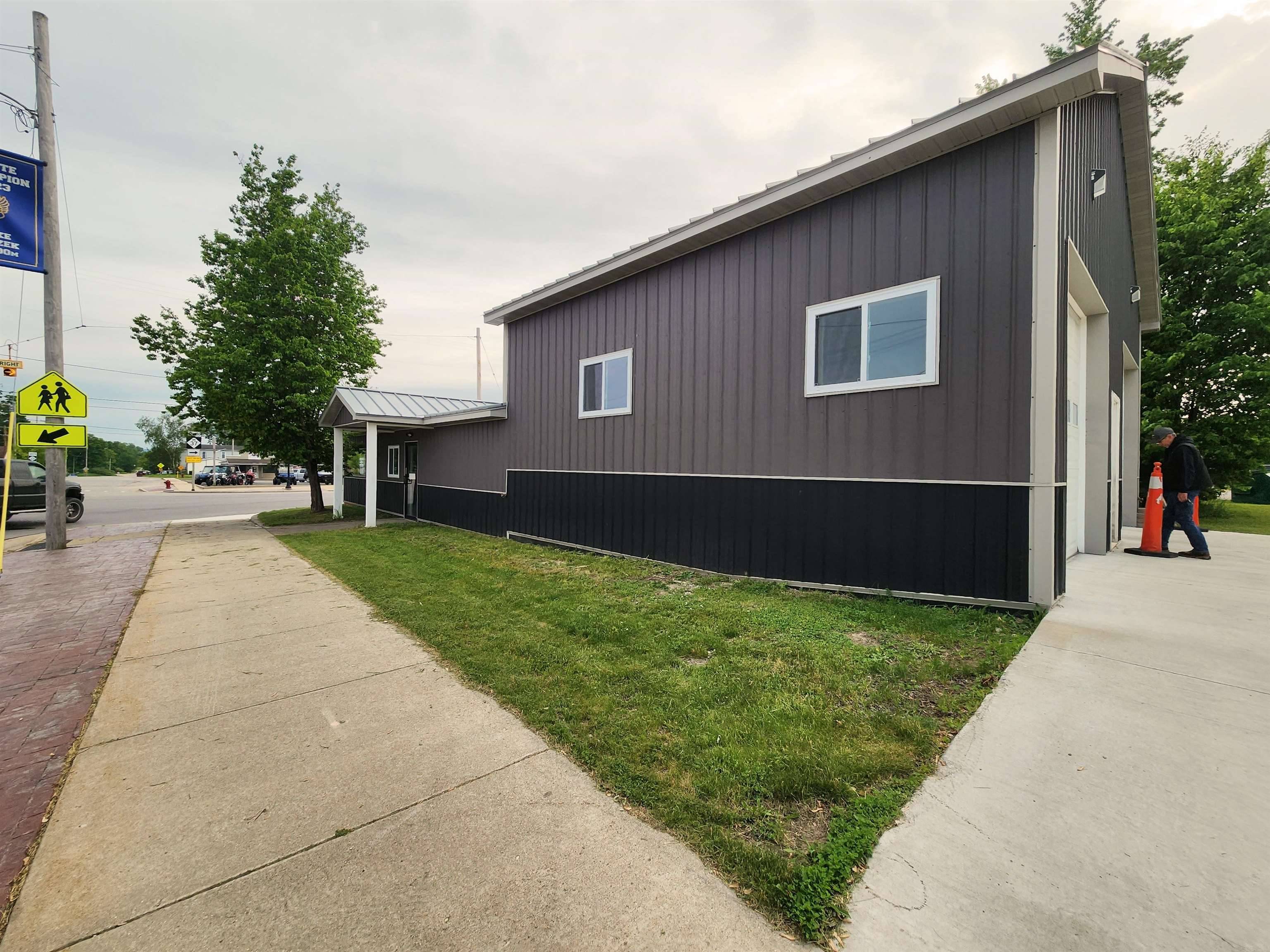 Buckley, MI 49620,102 W Wexford Avenue