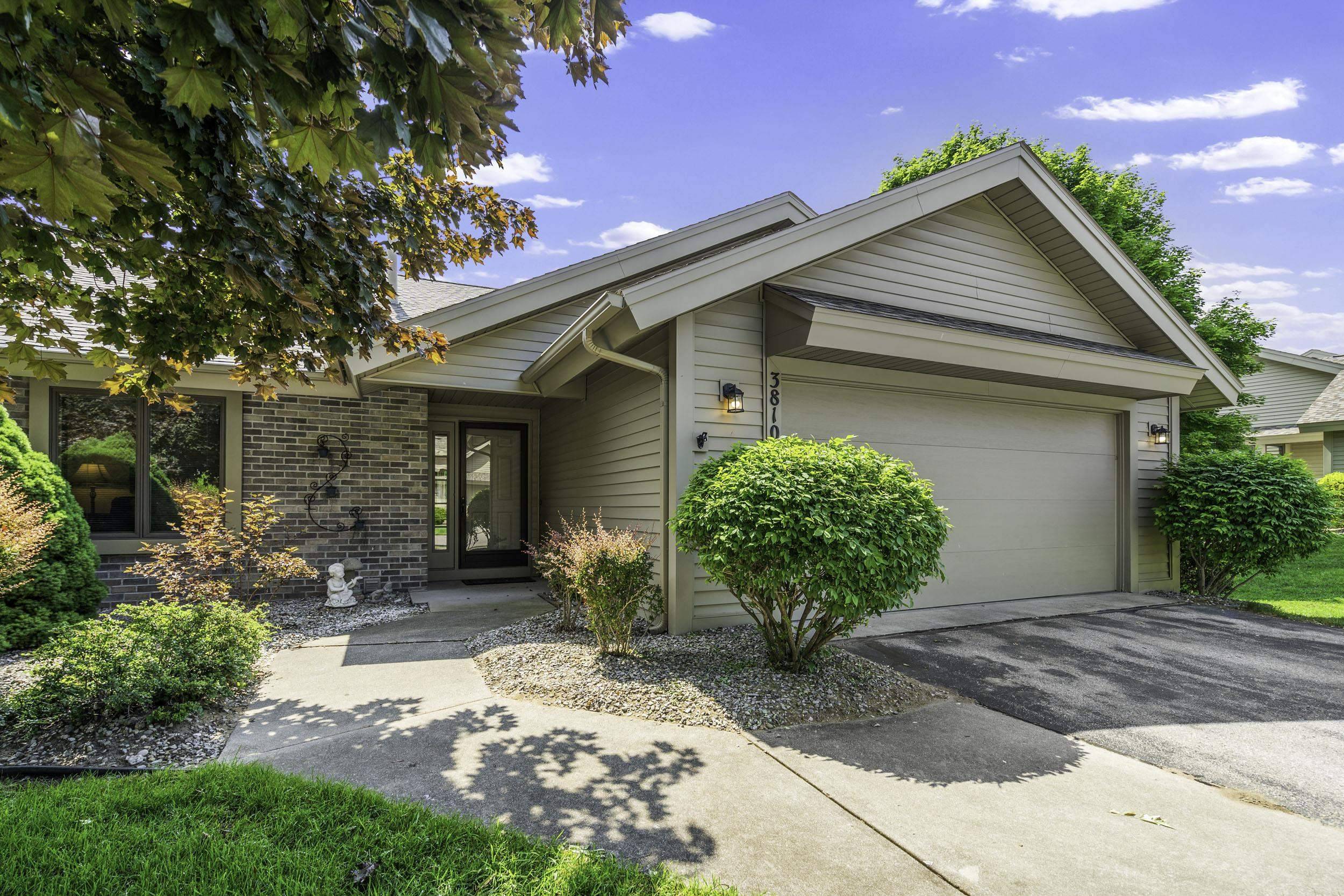 3810 Ridgeway Place, Traverse City, MI 49684
