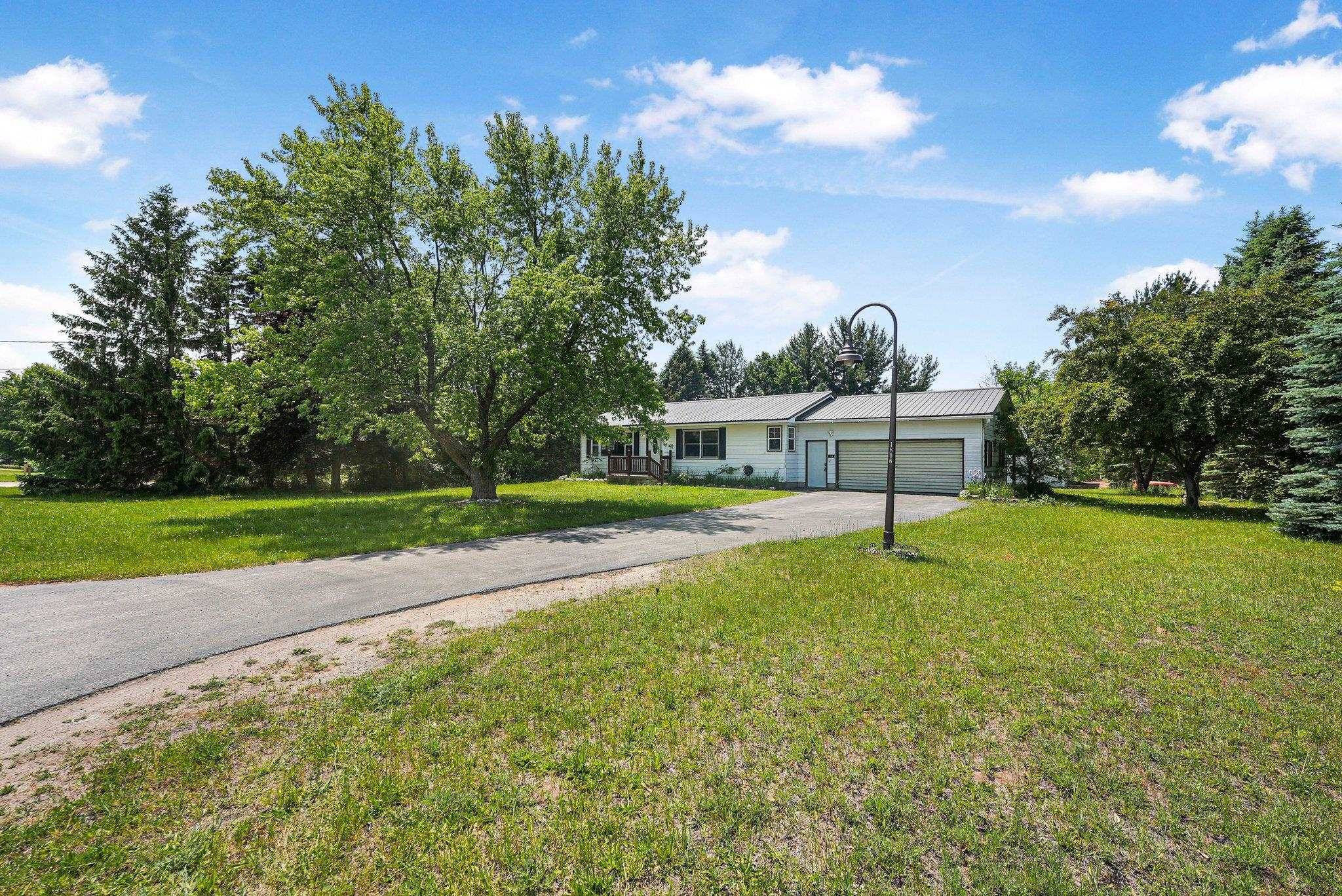 1806 Sawyer Road, Traverse City, MI 49685