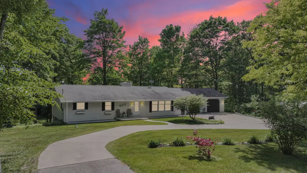 4301B W Sanborn Road, Lake City, MI 49651