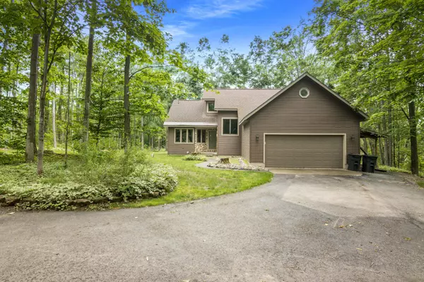 10402 Mt. Frederick Road, Gaylord, MI 49735