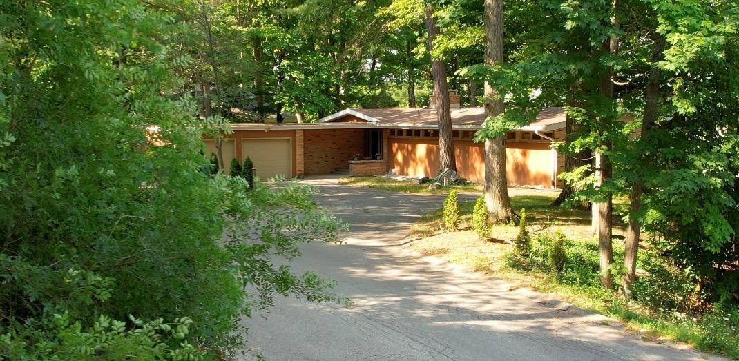 1620 Timber Lane, Traverse City, MI 49686
