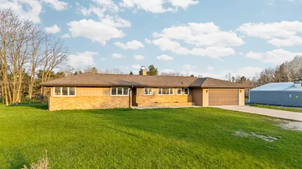 402 S Division, Bellaire, MI 49615
