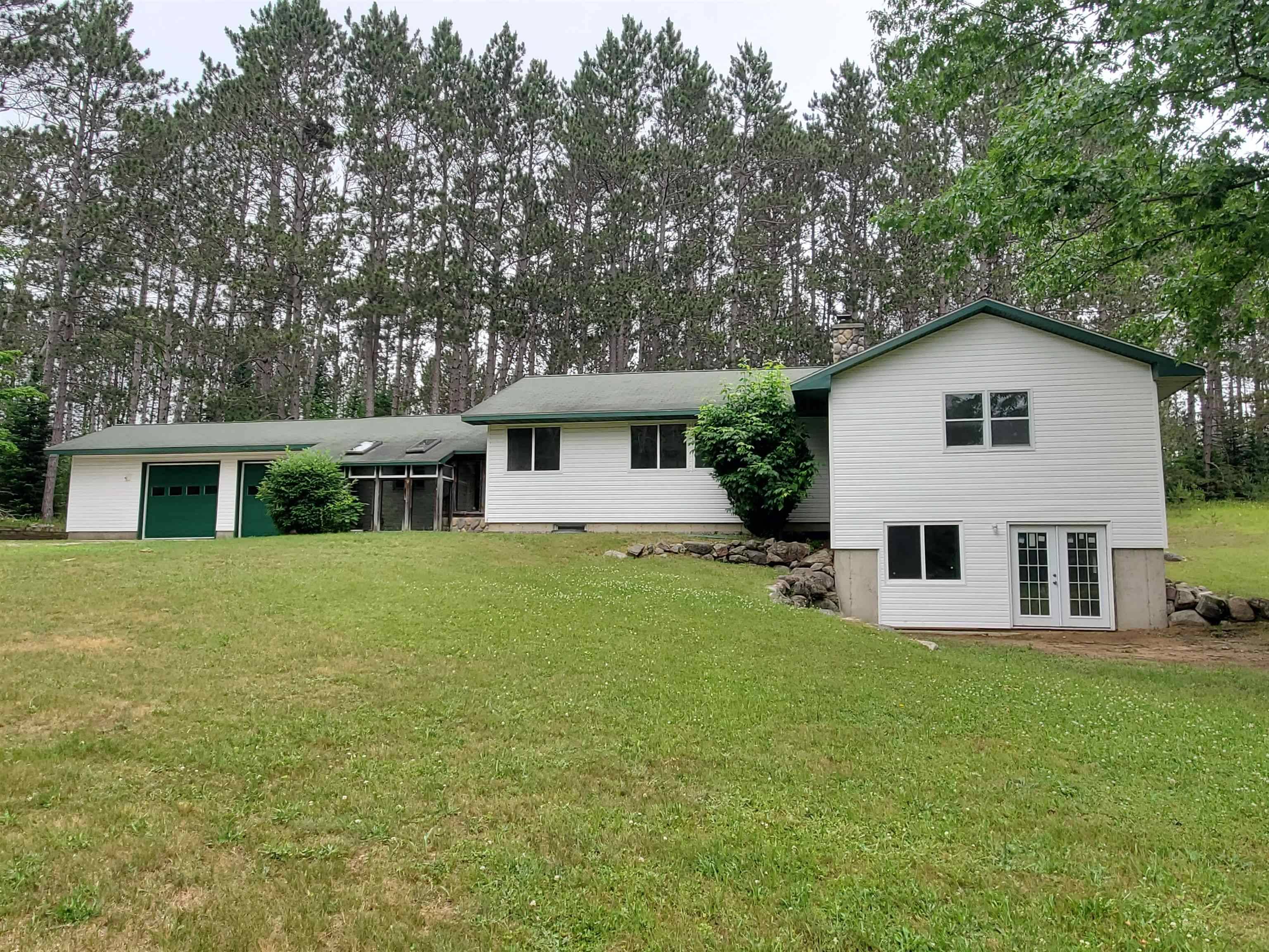 9551 S 31 1/4 Road, Cadillac, MI 49601