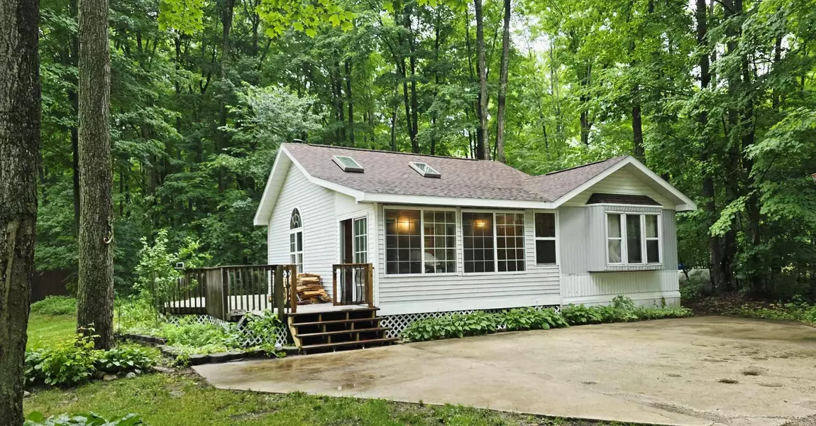 6736 S M-66, Mancelona, MI 49659