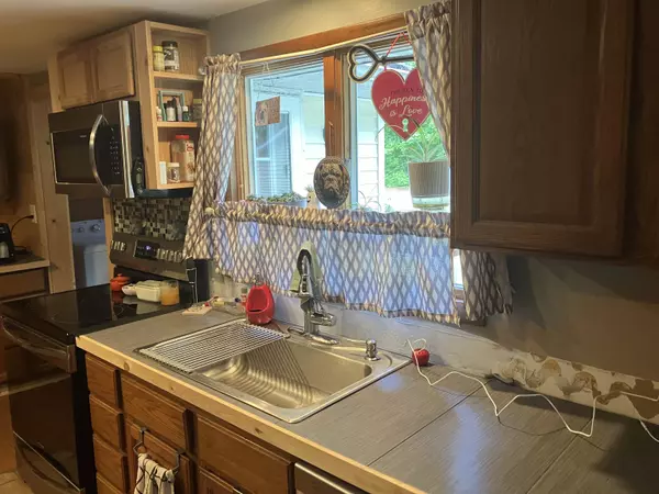 Kalkaska, MI 49646,5611 NE East Shore Drive