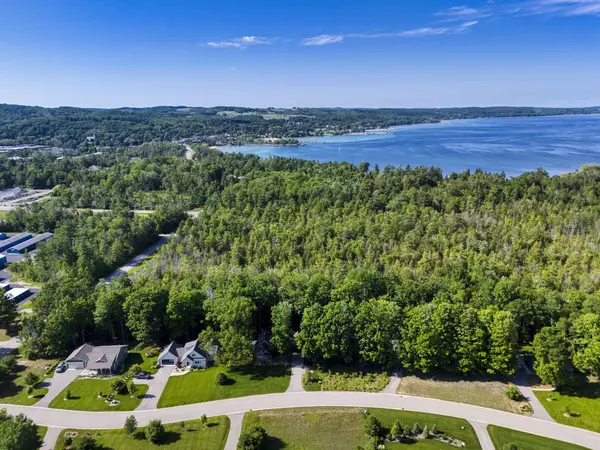 Suttons Bay, MI 49682,Unit 5 E Ora Lee Lane