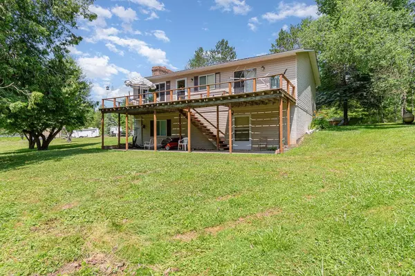 4921 W Carpenter Road, Tawas City, MI 48763