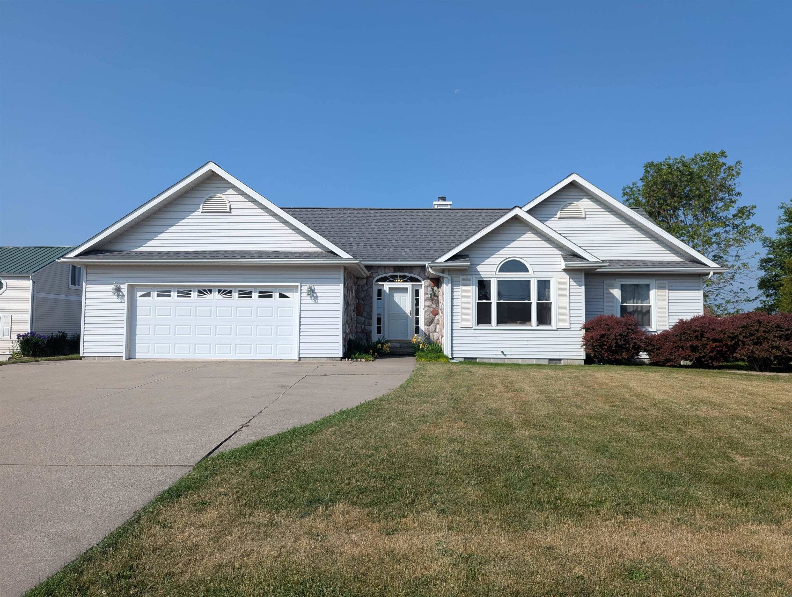 1810 E Riverside Drive, Au Gres, MI 48703