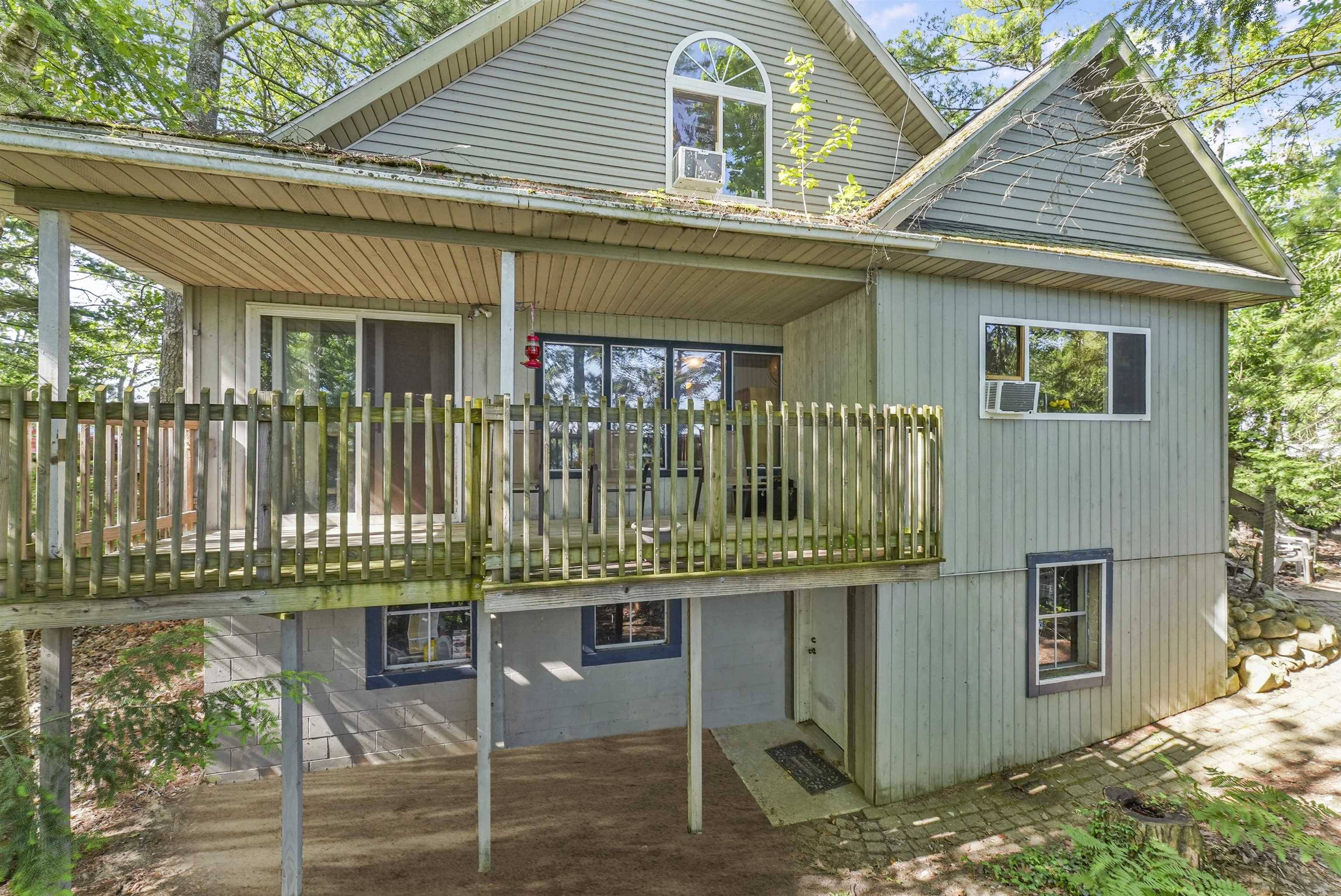 4411 Lakeview Trail, Traverse City, MI 49696