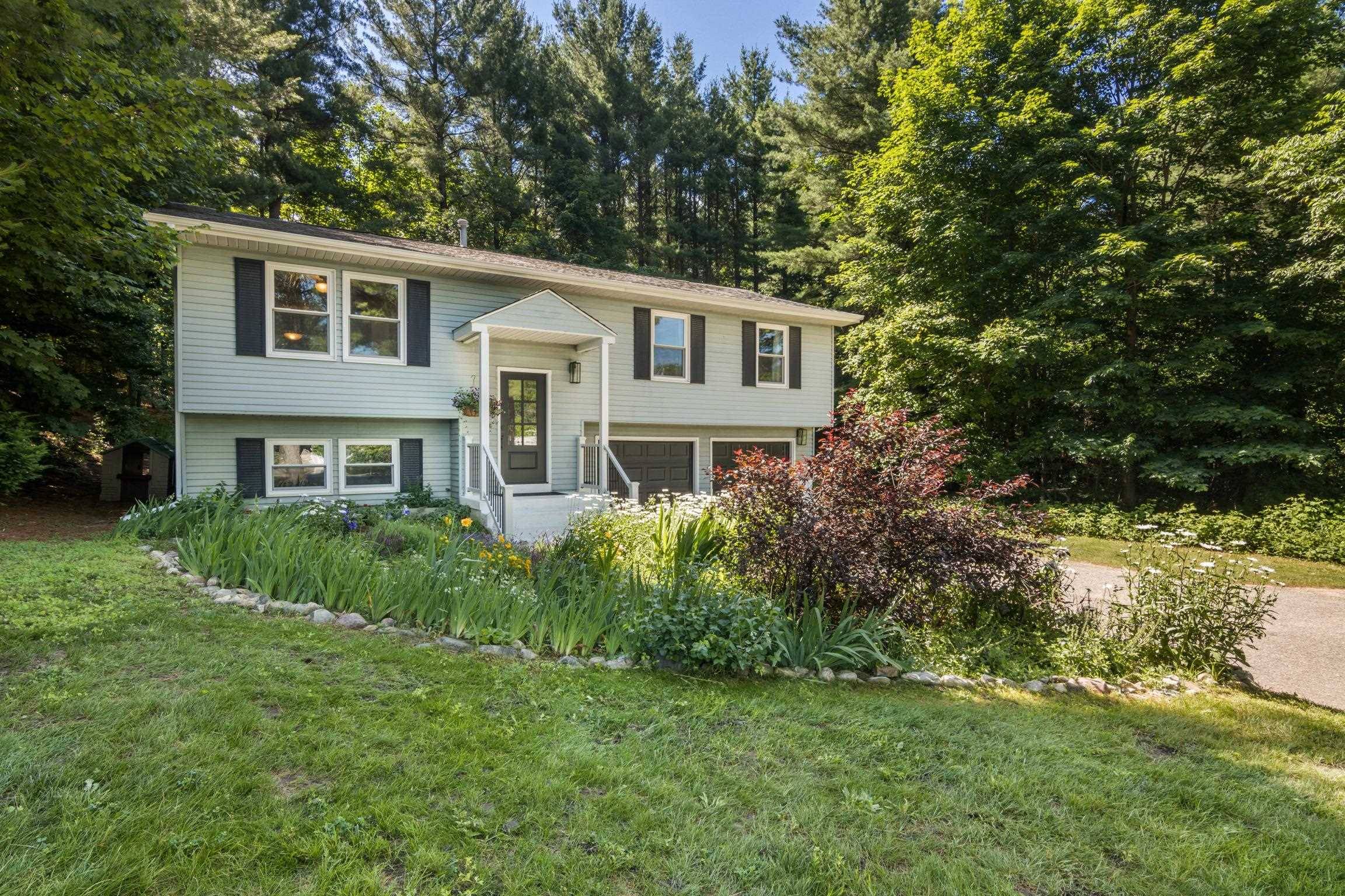 2438 N West Silver Lake Road, Traverse City, MI 49685