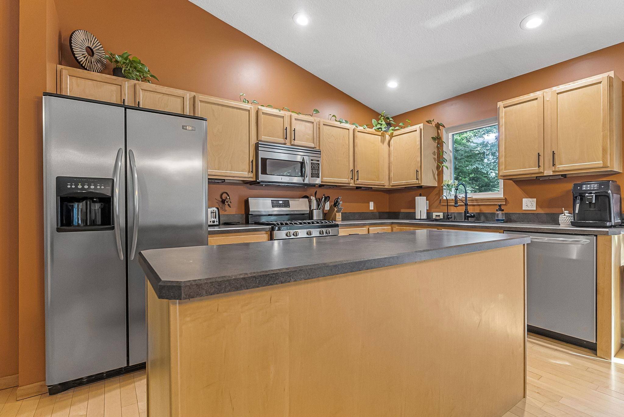 Lake Ann, MI 49650,8346 Bent Pine Drive