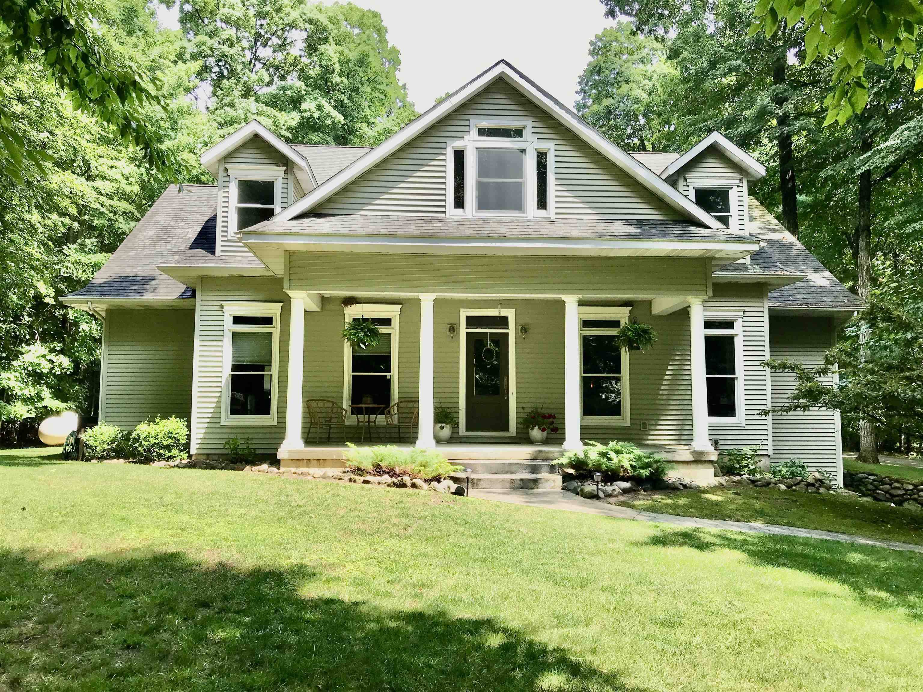 2233 Amber Lane, Mount Pleasant, MI 48858