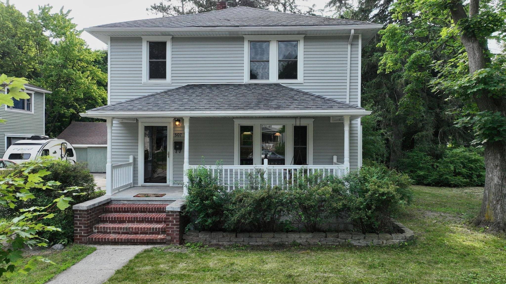 Mount Pleasant, MI 48858,507 S Kinney