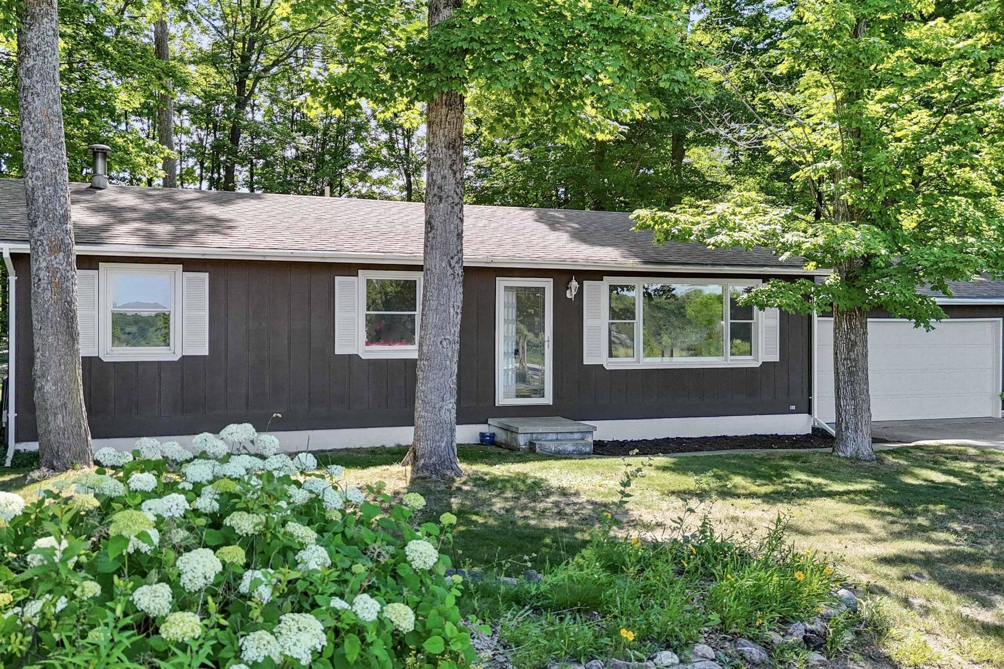 5674 Goodrick Road, Traverse City, MI 49684