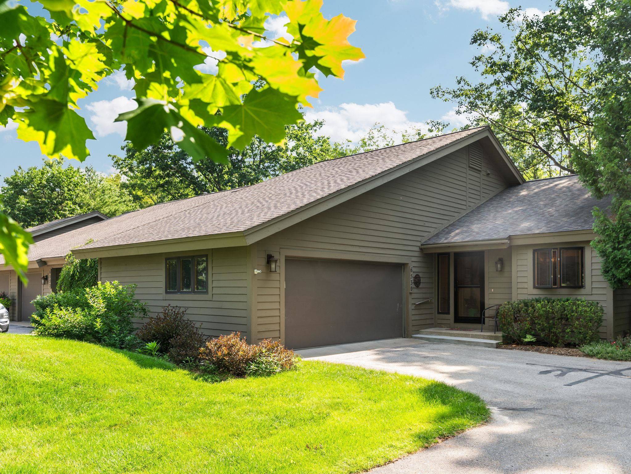6530 Mission Ridge, Traverse City, MI 49686-6123