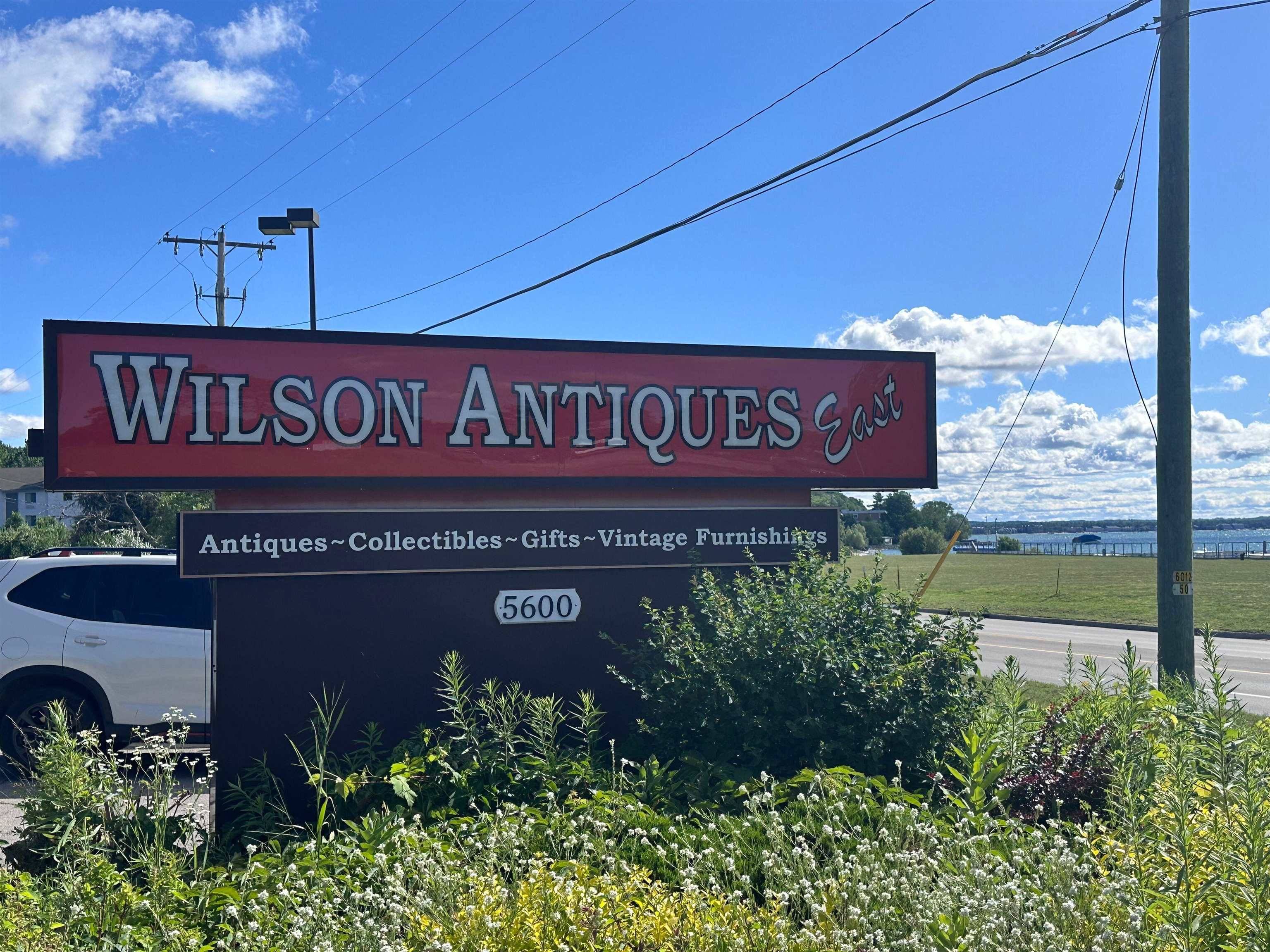 Williamsburg, MI 49690,5600 US-31 N