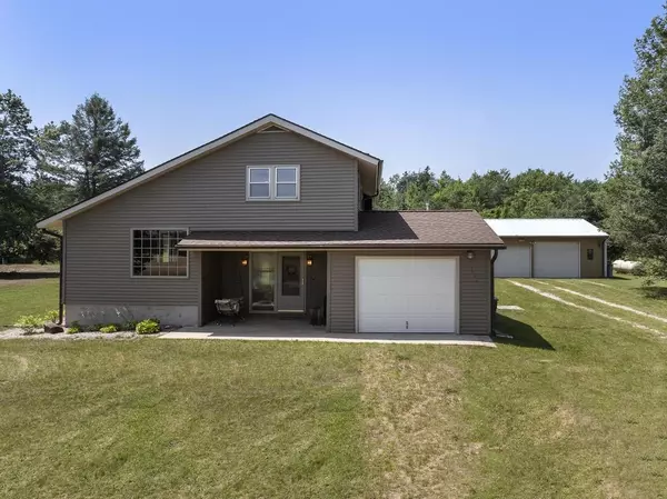 3882 S State Road, Harbor Springs, MI 49740