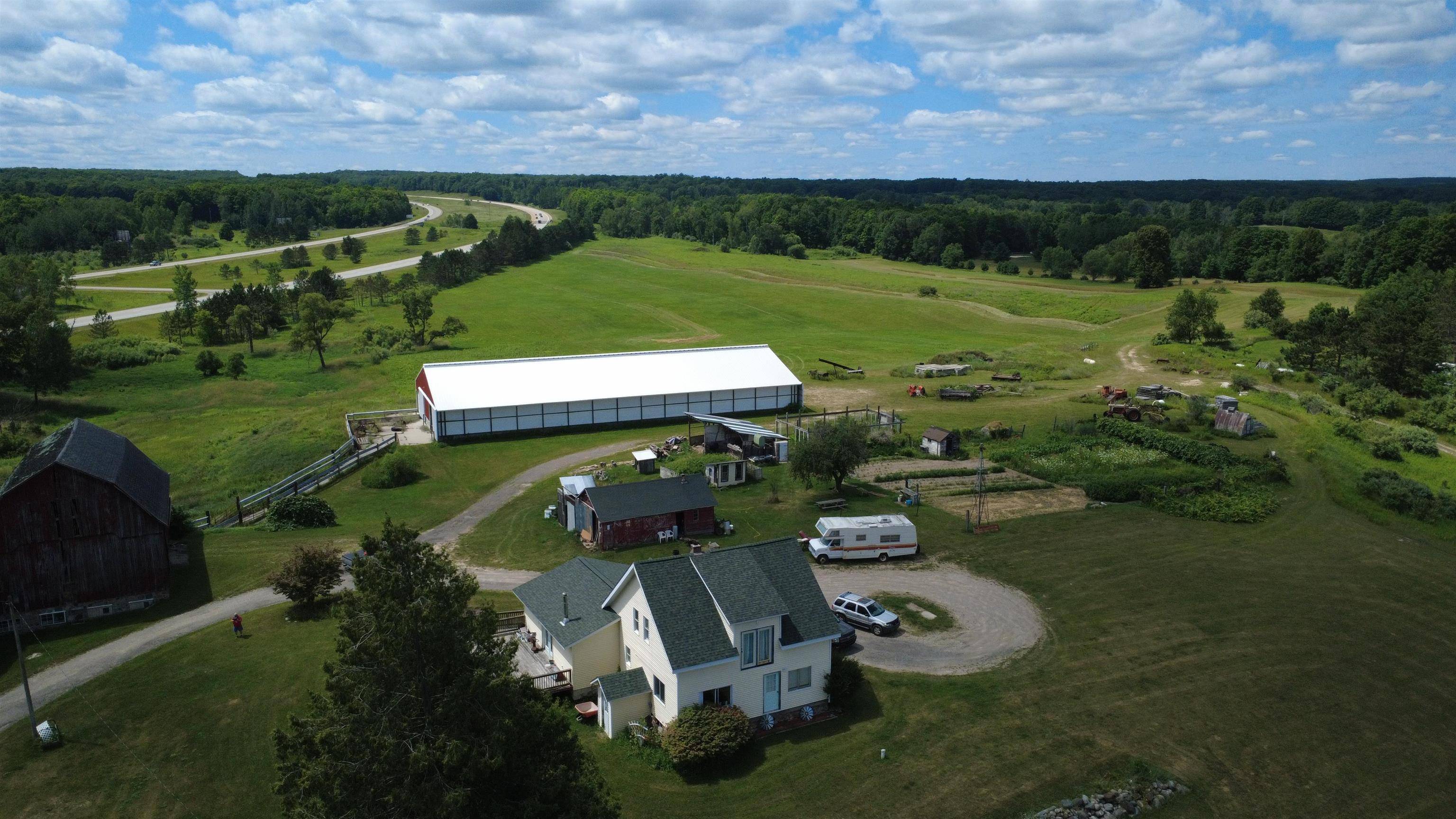1734 Green Road, West Branch, MI 48661