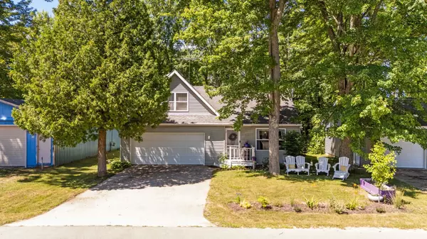 Houghton Lake, MI 48629,9380 E Houghton Lake Drive