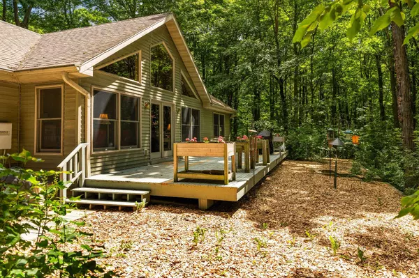 5423 Browning, Beulah, MI 49617