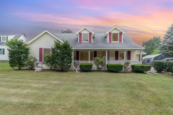 764 Oakwood Road, Ortonville, MI 48462