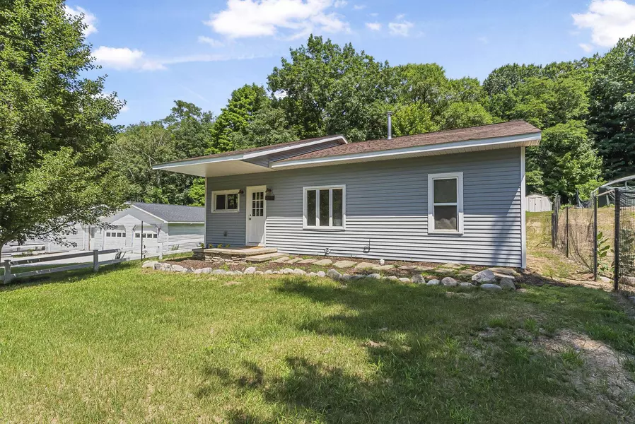 3760 Five Mile Road, Traverse City, MI 49686