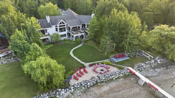 2827 Merrill Drive, East Jordan, MI 49727