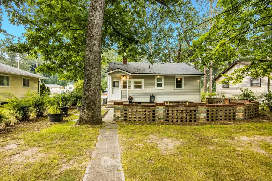 1609 E Eighth Street, Traverse City, MI 49686