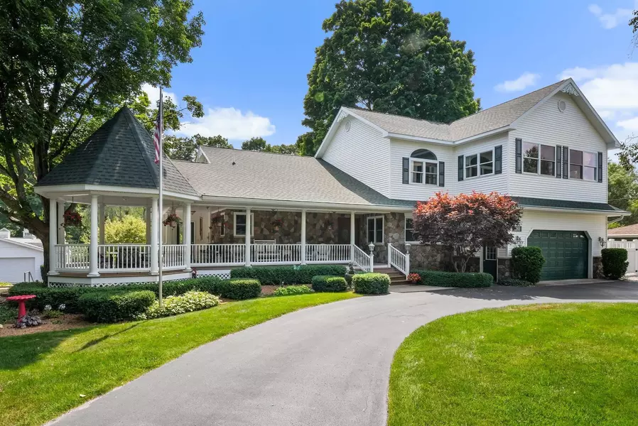 5161 Silver Pines Road, Traverse City, MI 49685