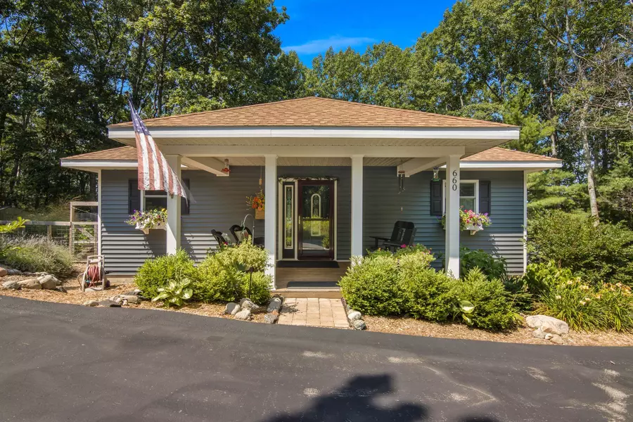 660 Island View Drive, Traverse City, MI 49696
