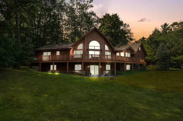 5923 Troon North, Bellaire, MI 49615