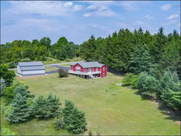 7553 Steiner Road, Bellaire, MI 49615