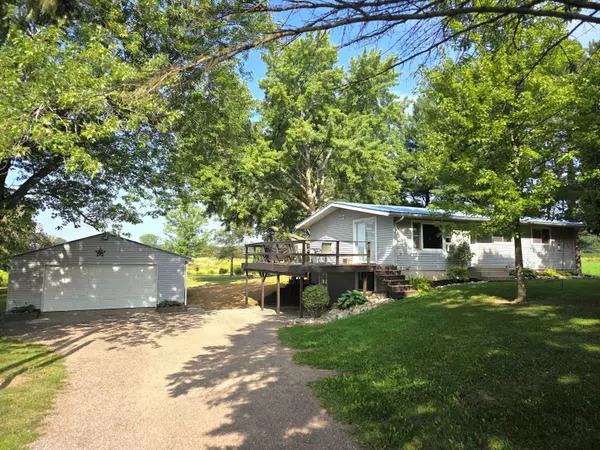 8803 Woodruff Road,  Blanchard,  MI 48858