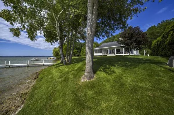 Traverse City, MI 49684,7802 S Lakeview Road