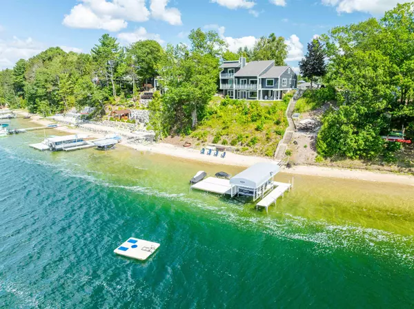 541 Finehout Drive, Traverse City, MI 49684