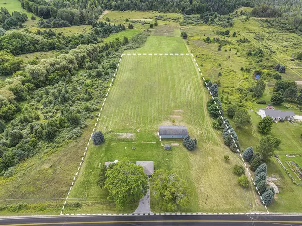 Traverse City, MI 49684,7420 E Birch Point Road