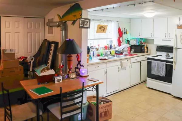 Traverse City, MI 49684,10648 E Traverse Highway