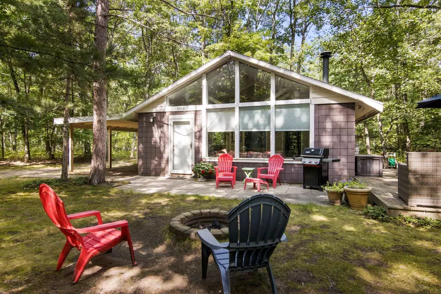 8856 South Road, Interlochen, MI 49643