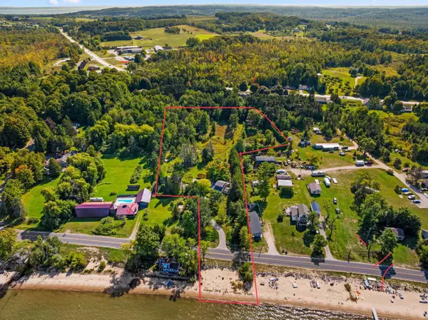 Suttons Bay, MI 49682,10910 S Shore Road