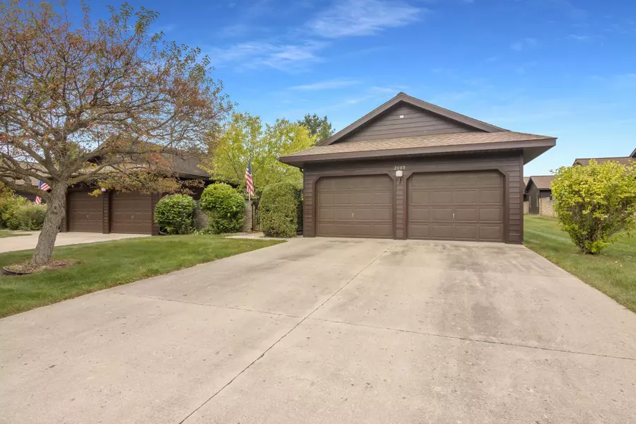2089 Hammond Place E, Traverse City, MI 49686