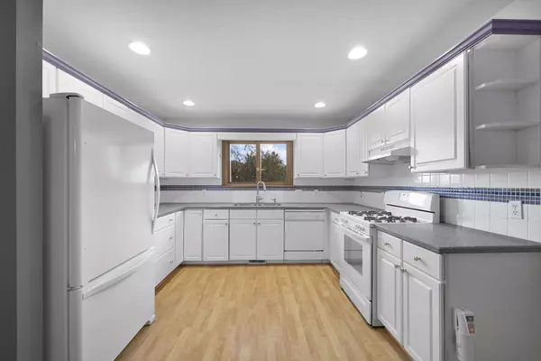 Traverse City, MI 49696,1251 Farmington Drive