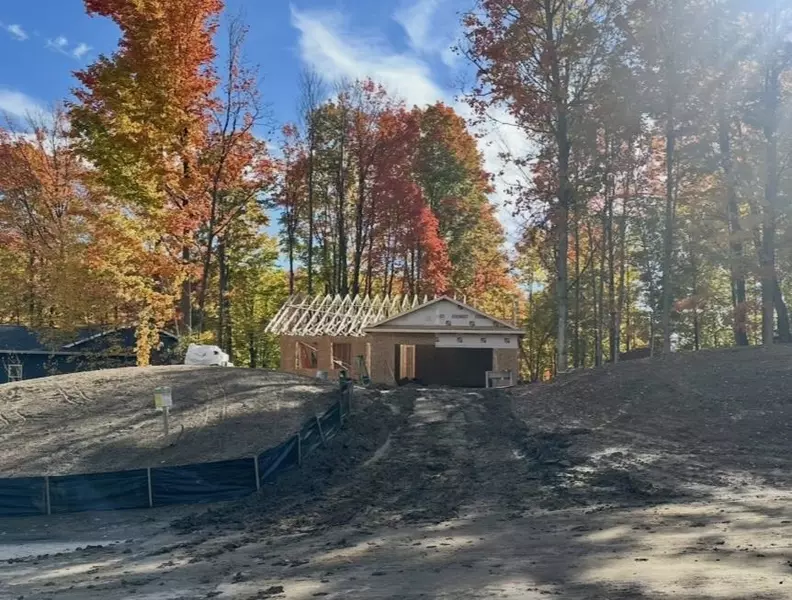 1009 Birmley Estates Drive, Traverse City, MI 49696