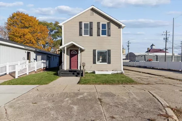 Alma, MI 48801,418 Woodworth Avenue