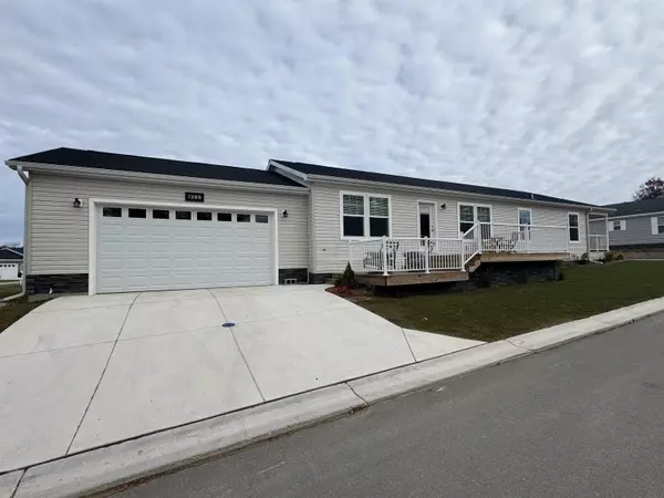 Traverse City, MI 49686,1399 New Horizons Trail